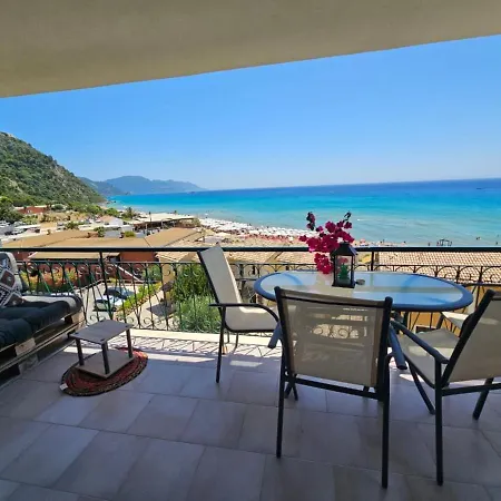 Corfu Menigos 150 * Γλυφάδα